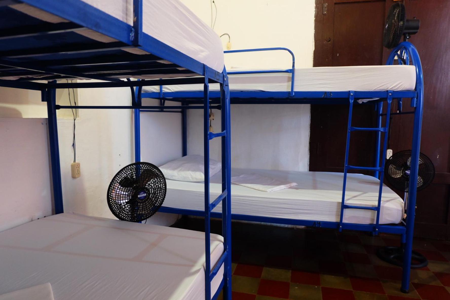 Deakachimba Hostel Granada Exterior photo